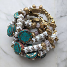 Load image into Gallery viewer, Bracelet 2035