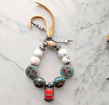 Load image into Gallery viewer, Bracelet 2038