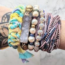 Load image into Gallery viewer, Bracelet 2039