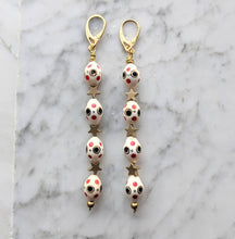 Load image into Gallery viewer, Earrings 1240