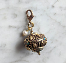 Load image into Gallery viewer, Pendant 1025