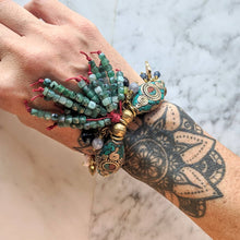 Load image into Gallery viewer, Bracelet 2201