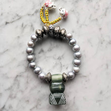 Load image into Gallery viewer, Bracelet 2296