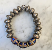 Load image into Gallery viewer, Bracelet 2301