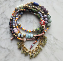 Load image into Gallery viewer, Bracelet 2404