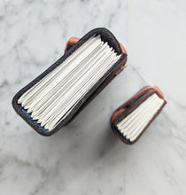 Load image into Gallery viewer, Book 1059