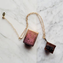 Load image into Gallery viewer, Book 1073