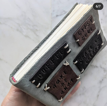 Load image into Gallery viewer, Book 1044
